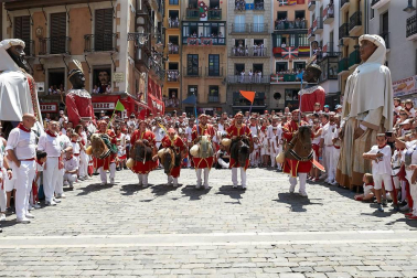 Fotos de los gigantes y cabezudos de Pamplona, 14 de julio de San Fermín 2018
