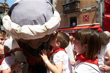 Fotos de los gigantes y cabezudos de Pamplona, 14 de julio de San Fermín 2018