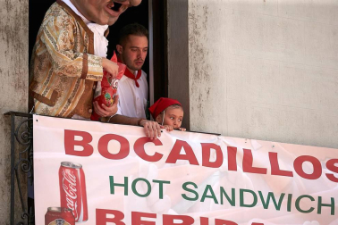 Fotos de los gigantes y cabezudos de Pamplona, 14 de julio de San Fermín 2018