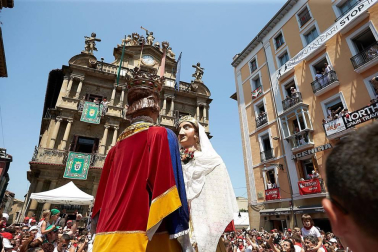 Fotos de los gigantes y cabezudos de Pamplona, 14 de julio de San Fermín 2018