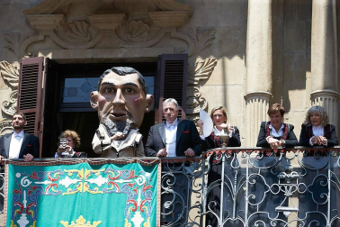 Fotos de los gigantes y cabezudos de Pamplona, 14 de julio de San Fermín 2018