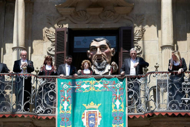 Fotos de los gigantes y cabezudos de Pamplona, 14 de julio de San Fermín 2018