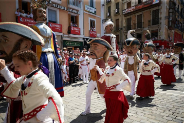 Fotos de los gigantes y cabezudos de Pamplona, 14 de julio de San Fermín 2018