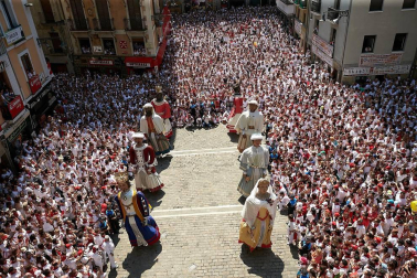 Fotos de los gigantes y cabezudos de Pamplona, 14 de julio de San Fermín 2018
