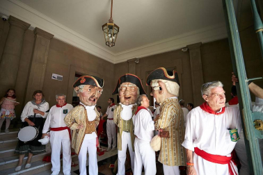 Fotos de los gigantes y cabezudos de Pamplona, 14 de julio de San Fermín 2018