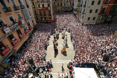Fotos de los gigantes y cabezudos de Pamplona, 14 de julio de San Fermín 2018