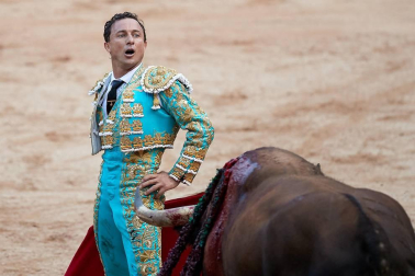 Faena de los toros de la ganadería de Fuente Ymbro para los diestros Juan José Padilla, Roca Rey y Cayetano