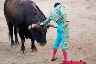 Faena de los toros de la ganadería de Fuente Ymbro para los diestros Juan José Padilla, Roca Rey y Cayetano