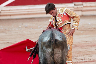 Faena de los toros de la ganadería de Fuente Ymbro para los diestros Juan José Padilla, Roca Rey y Cayetano