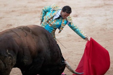 Faena de los toros de la ganadería de Fuente Ymbro para los diestros Juan José Padilla, Roca Rey y Cayetano