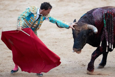 Faena de los toros de la ganadería de Fuente Ymbro para los diestros Juan José Padilla, Roca Rey y Cayetano
