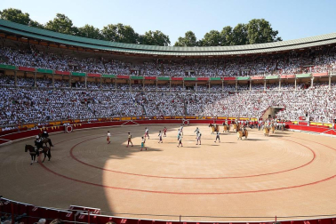 Faena de los toros de la ganadería de Fuente Ymbro para los diestros Juan José Padilla, Roca Rey y Cayetano