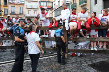 Imágenes del octavo encierro de los Sanfermines de 2018, con toros de la ganadería Miura.
