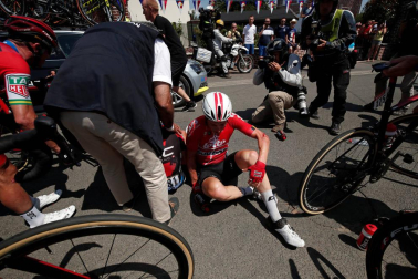 Galería de fotos de la novena etapa del Tour, con numerosos accidentes en el Pavés