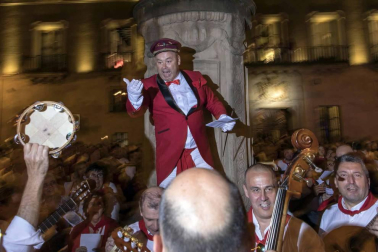 Fotos del 'Pobre de mí' con el que Pamplona despide los Sanfermines 2018