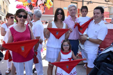 Cadreita celebró el pasado domingo 15 de julio el inicio de sus fiestas patronales en honor a San Miguel. En total, fueron ocho días de fiesta en los que la música, los actos gastronómicos y los festejos taurinos populares volvieron a ser los principales protagonistas. ¡Click! vivió junto a los cadreitanos el lanzamiento del cohete.
