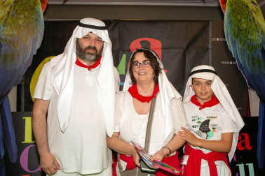 Pamplona ha sido la parada de la última obra de la compañía de teatro La Cubana, coincidiendo con los Sanfermines. El Teatro Gayarre fue la sede de interpretación de 'Adiós Arturo', una colorida comedia musical que a pesar de dar protagonismo a los entierros y funerales, no dejó de sorprender y hacer reír al público pamplonés.