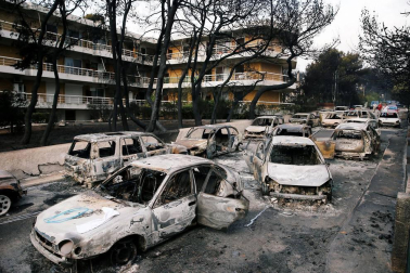 Decenas de muertos por varios incendios al noreste de Atenas