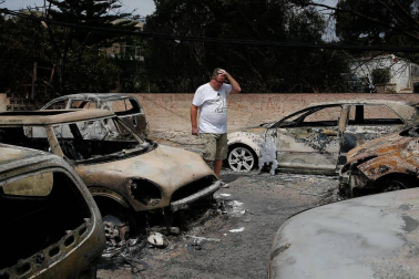 Decenas de muertos por varios incendios al noreste de Atenas