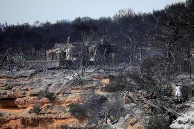 Decenas de muertos por varios incendios al noreste de Atenas
