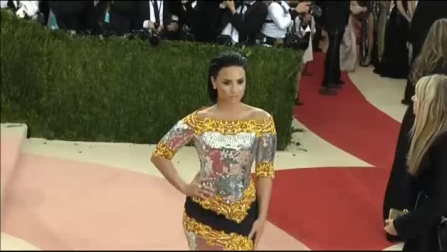 Demi Lovato, ingresada por una supuesta sobredosis
