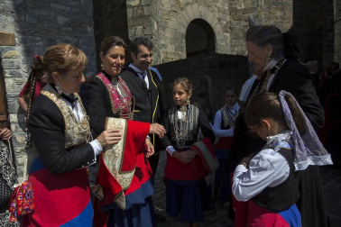 Imágenes del cohete de fiestas de Isaba