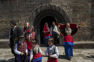 Imágenes del cohete de fiestas de Isaba