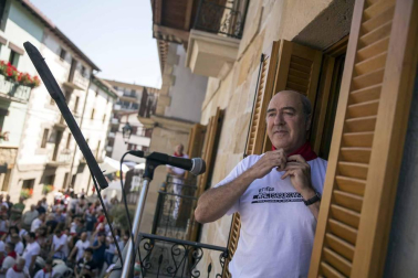 Imágenes del comienzo de las fiestas de Olazagutía