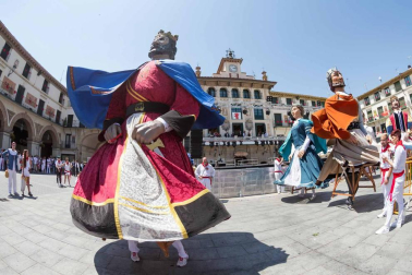 Procesión en honor a Santa Ana y segundo encierro en el tercer día de las fiestas de Tudela 2018 (26 de julio)