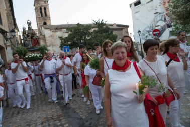 Procesión en honor a Santa Ana y segundo encierro en el tercer día de las fiestas de Tudela 2018 (26 de julio)