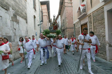 Procesión en honor a Santa Ana y segundo encierro en el tercer día de las fiestas de Tudela 2018 (26 de julio)