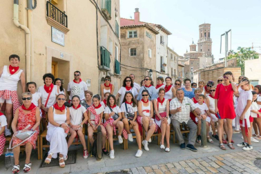 Procesión en honor a Santa Ana y segundo encierro en el tercer día de las fiestas de Tudela 2018 (26 de julio)