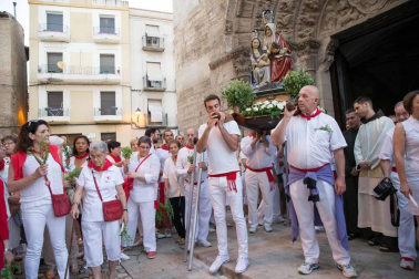 Procesión en honor a Santa Ana y segundo encierro en el tercer día de las fiestas de Tudela 2018 (26 de julio)