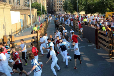 Procesión en honor a Santa Ana y segundo encierro en el tercer día de las fiestas de Tudela 2018 (26 de julio)