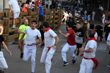 Procesión en honor a Santa Ana y segundo encierro en el tercer día de las fiestas de Tudela 2018 (26 de julio)