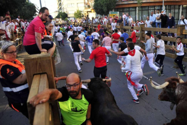 Procesión en honor a Santa Ana y segundo encierro en el tercer día de las fiestas de Tudela 2018 (26 de julio)