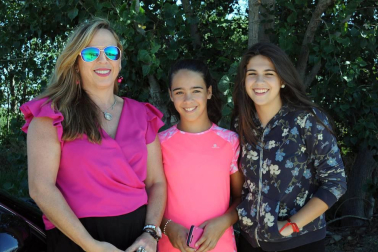 El 22 de julio las antiguas labores del campo volvieron a la vida durante la XIX Fiesta del mundo rural celebrada en Miranda de Arga. Vecinos y visitantes disfrutaron recordando o aprendiendo cómo se hacía la siega a mano o cómo se labraba con layas, además de ver en funcionamiento maquinaria antigua o trabajos con caballerías o bueyes.