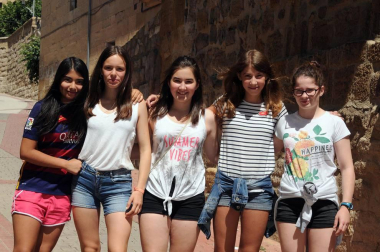 El 22 de julio las antiguas labores del campo volvieron a la vida durante la XIX Fiesta del mundo rural celebrada en Miranda de Arga. Vecinos y visitantes disfrutaron recordando o aprendiendo cómo se hacía la siega a mano o cómo se labraba con layas, además de ver en funcionamiento maquinaria antigua o trabajos con caballerías o bueyes.