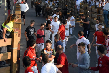 Fotos del encierro del cuarto día de las fiestas de Tudela, homenajes y pasacalles. 27 de julio de 2018
