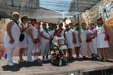 Fotos del encierro del cuarto día de las fiestas de Tudela, homenajes y pasacalles. 27 de julio de 2018