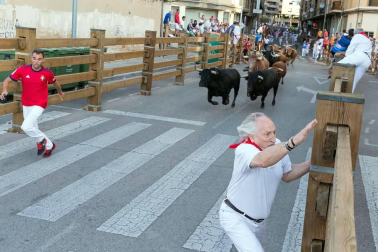 Fotos del encierro y la gigantada del quinto día de las fiestas de Tudela 2018, 28 de julio.