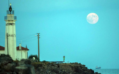 Fotos del eclipse lunar visto desde Navarra y otras partes del mundo (27 de julio de 2018)