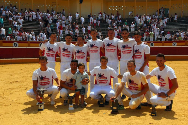 Fotos del encierro, pasacalles, homenaje al tudelano adoptivo, feria de alimentos artesanos y concurso de recortadores del sexto día de las fiestas de Tudela 2018, 29 de julio
