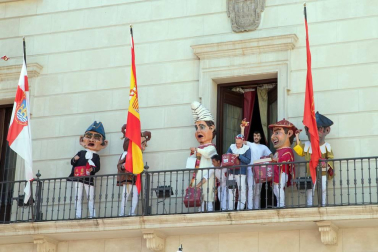Fotos del encierro, despedida de gigantes, paellada popular y encierro infantil del último día de las fiestas de Tudela 2018, 29 de julio.