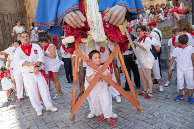 Fotos del encierro, despedida de gigantes, paellada popular y encierro infantil del último día de las fiestas de Tudela 2018, 29 de julio.