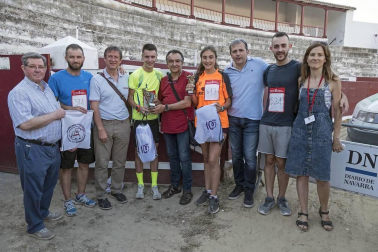Cerca de 900 participantes se lanzaron a correr en la tradicional prueba organizada por Diario de Navarra, previa a las fiestas de la localidad.