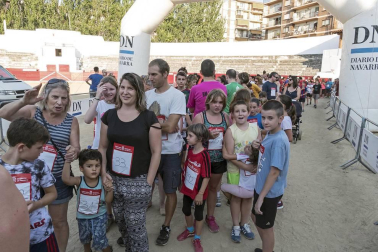 Cerca de 900 participantes se lanzaron a correr en la tradicional prueba organizada por Diario de Navarra, previa a las fiestas de la localidad.