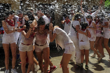 Fotos del cohete de las fiestas de Carcastillo 2018, 4 de agosto