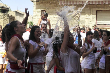 Fotos del cohete de las fiestas de Carcastillo 2018, 4 de agosto