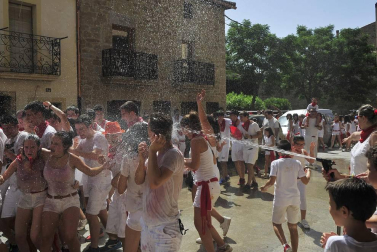Fotos del cohete de las fiestas de Carcastillo 2018, 4 de agosto